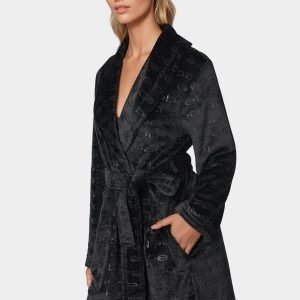 Debossed Plush Robe