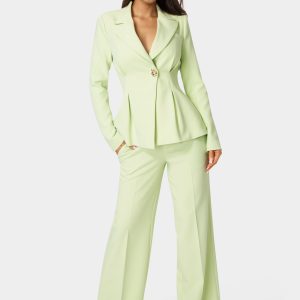 Tailored Pleat Details Blazer