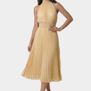 Sleeveless Pleated Dress