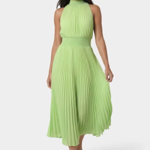 Sleeveless Pleated Dress